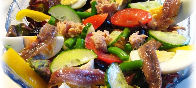 Salade niçoise (Салат Ницца)