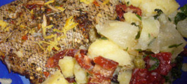 Рыба, запеченная в пряном маринаде