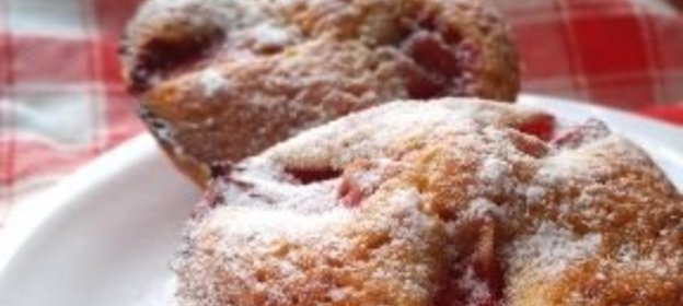 Маффины с клубникой