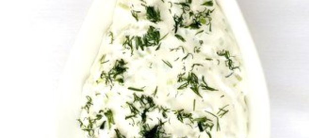 Йогуртовый соус с укропом