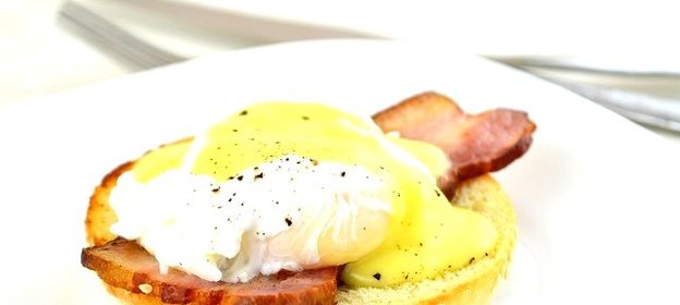 Яичница по-бенедиктински
