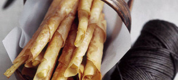 Палочки с пастернаком и пармезаном