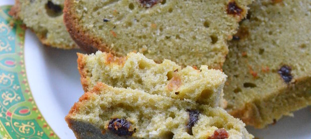 Сметанный кекс с чаем матча