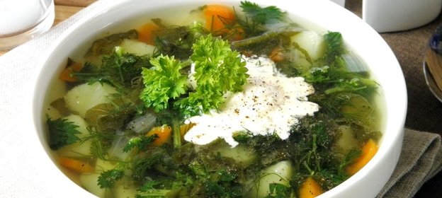 Щи из щавеля и крапивы