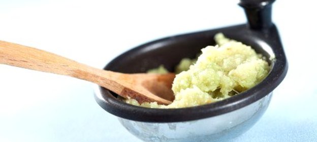 Паста из печеного чеснока