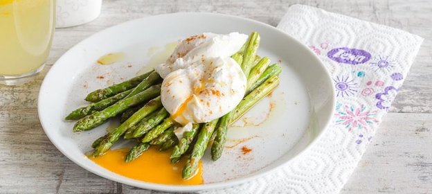 Салат Цезарь азиатский