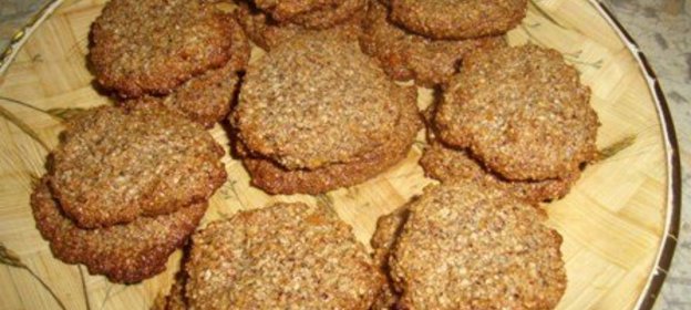 Кофейно-ореховое печенье с апельсиновой ноткой