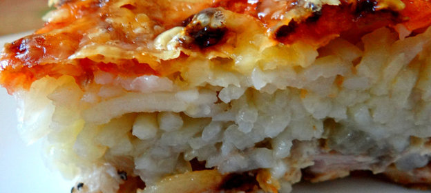 Свинина, запеченная в горчичном маринаде под шубой из картофеля