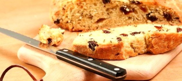 Итальянский сдобный хлеб с изюмом