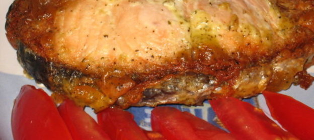 Салат из морской рыбы с овощами