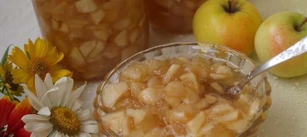 Яблочный джем с карамелью