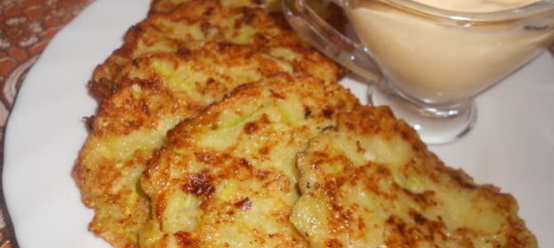 Кабачковые оладьи с творогом и манкой