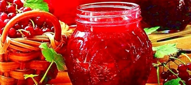 Желе из красной смородины 5-минутка