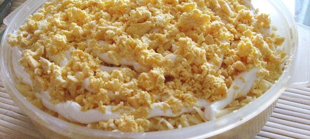 Рыбный салат нежность