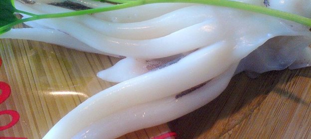 Паста со шупальцами кальмаров