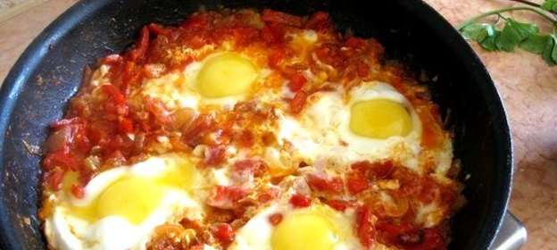 Яичница израильская