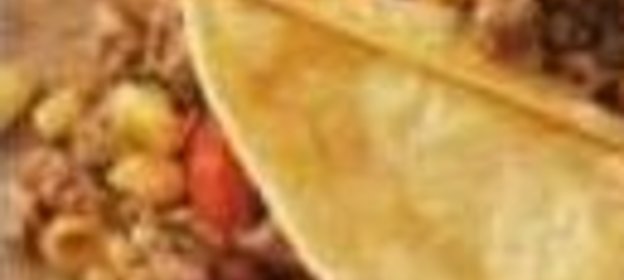 Кукурузные лепешки с мясной начинкой