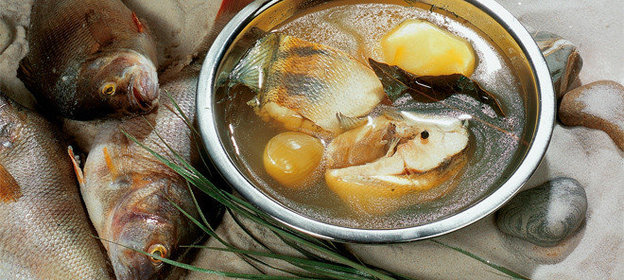 Рыбацкая уха из судачков