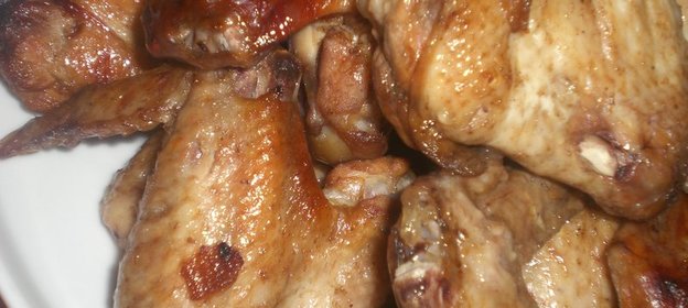 Куриные крылышки в кофейном маринаде