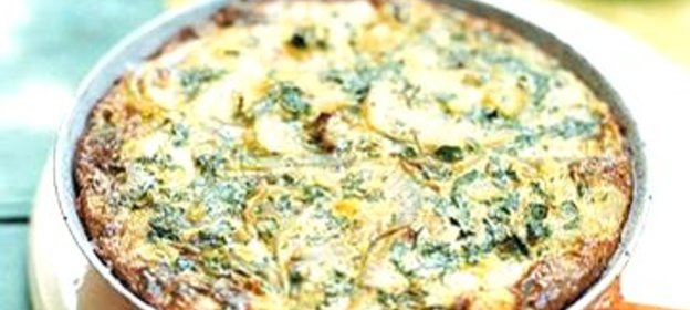 Запеченная лепешка с картофелем и луком