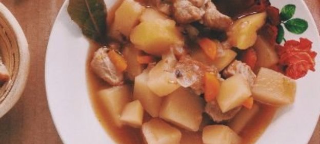 Тушеный картофель с мясом
