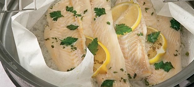 Морской язык в соусе из шампанского с креветками