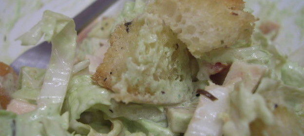 салат цезарь от микст