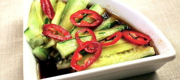 Огурцы в остром маринаде