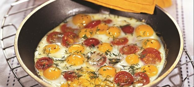 Яичница-глазунья из перепелиных яиц