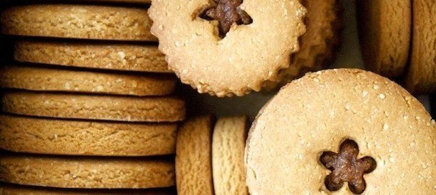 Печенье из киноа и миндаля