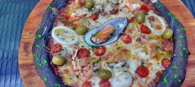 Пицца с морепродуктами
