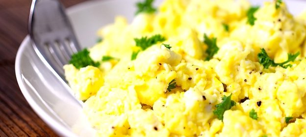 Яичница с сыром