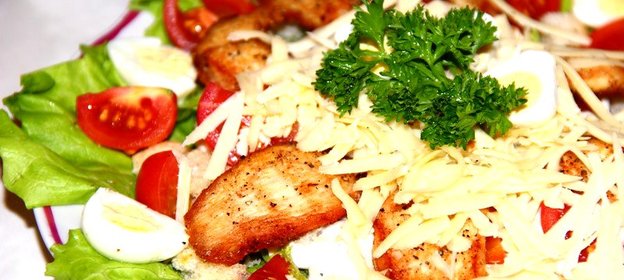 Цезарь с курицей
