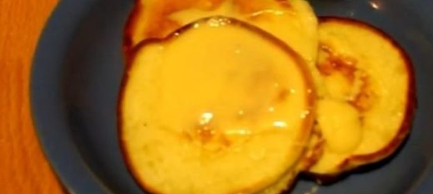 Креветки в кляре с шоколадным соусом