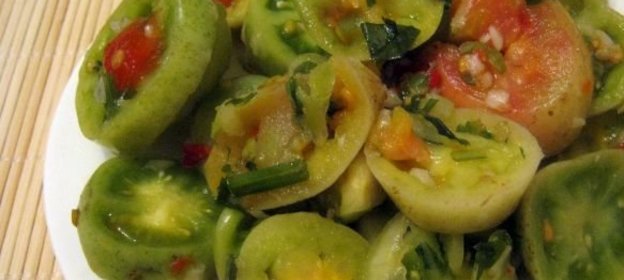 Морская рыба с капустой пакчой