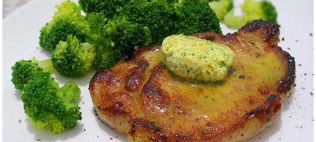 Свинина в цитрусовом маринаде с ароматным маслом