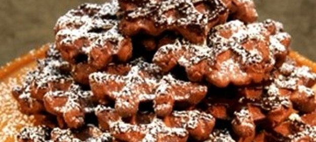 Шоколадное вафельное печенье