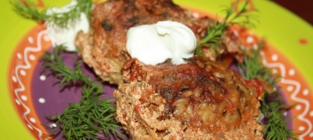 Нежнейшие ленивые голубцы в томатно-сметанном соусе в духовке