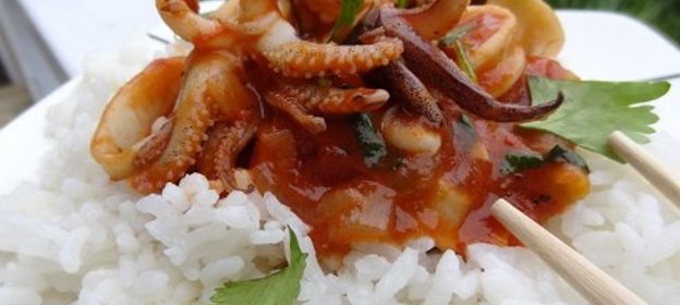 Соус с Кальмарами и Рисом