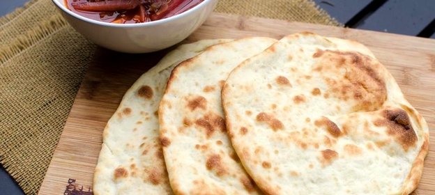 Индийские лепешки наан