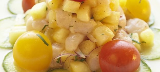 Севиче из ананаса с морским гребешком