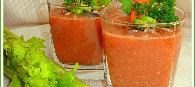 СМУЗИ ОВОЩНОЙ для ужина (из сельдерея, моркови и помидора)