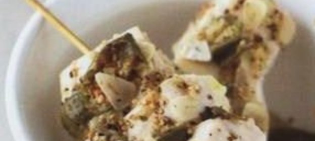 Яичница с орехами