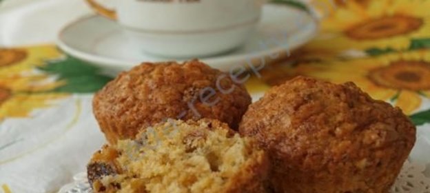 Тыквенные кексы с сухофруктами