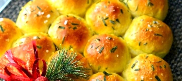 Булочки в виде ёлки