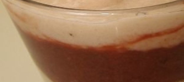 Смузи вишнево-банановый