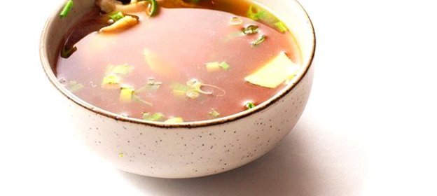 Японский рыбный бульон умеван