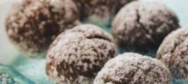 Салат картофельный с крабами, или кальмарами, или морским гребешком