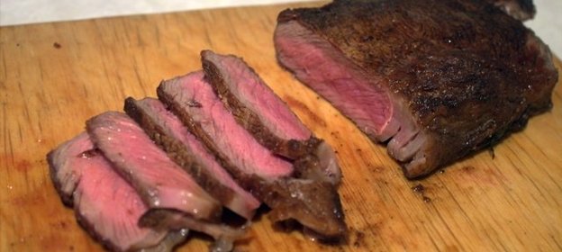 Стейк из мраморной говядины. Видео