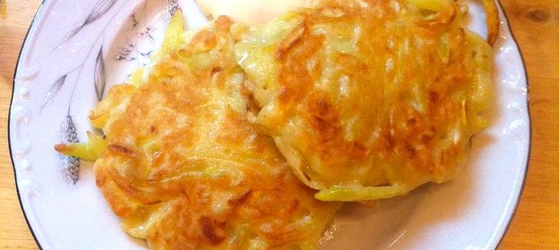 Оладьи из кабачков с чесноком